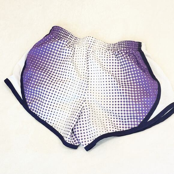 Girls Nike Dri-Fit Shorts sz S Purple Dot Nike Shorts Kids Small - Picture 4 of 6